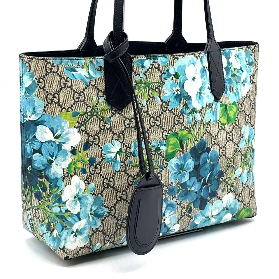 美品　グッチ　トートバッグ　ブルームス　リバーシブル　花柄　PVC ネイビー GUCCI - 極美品✨ GUCCI リバーシブル トートバッグ GG
