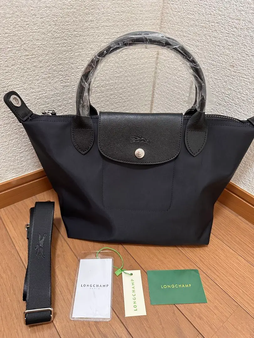 美品　ロンシャン ルプリアージュ ネオ ショルダーバッグ ハンドバッグ　A4　黒 LONGCHAMPロンシャン ルプリアージュ ネオ ショルダーバッグ S