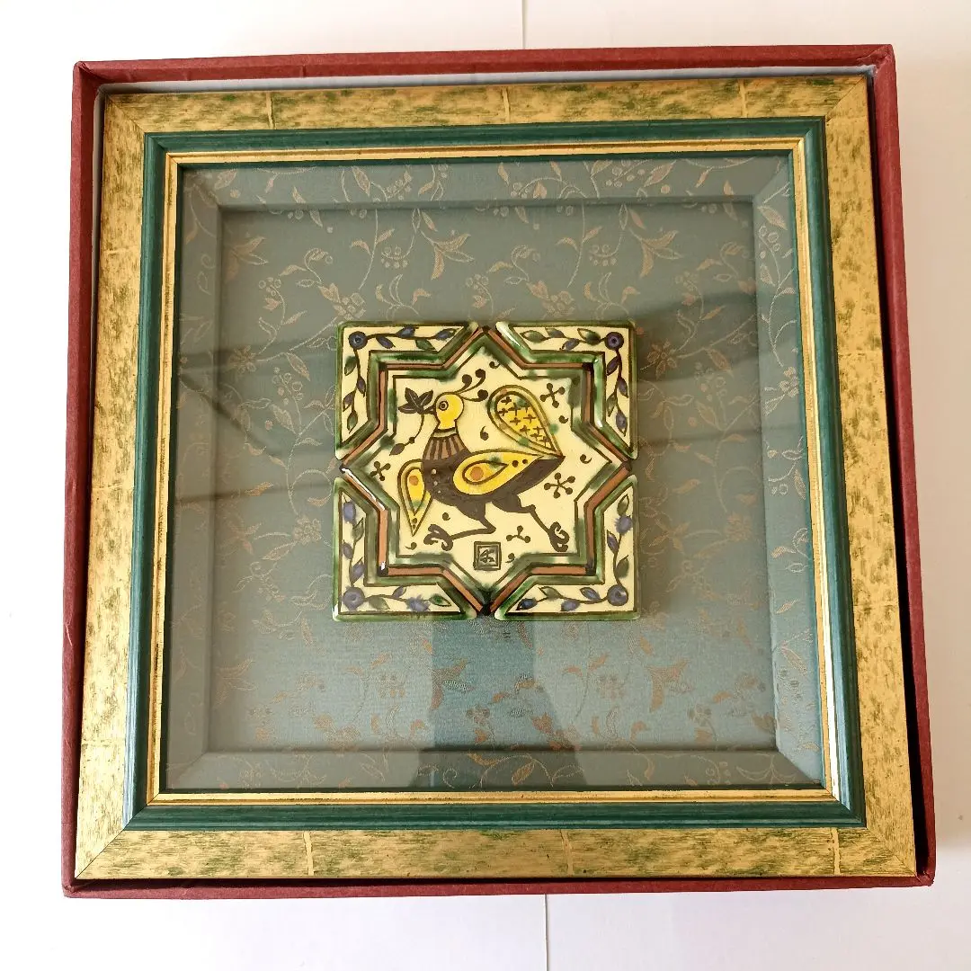美品　幸兵衛窯　美濃焼　色絵陶額「招き猫」化粧箱入　 KOBEIGAMA　日本 美品 幸兵衛窯 美濃焼 色絵陶額「招き猫」化粧箱入 KOBEIGAMA