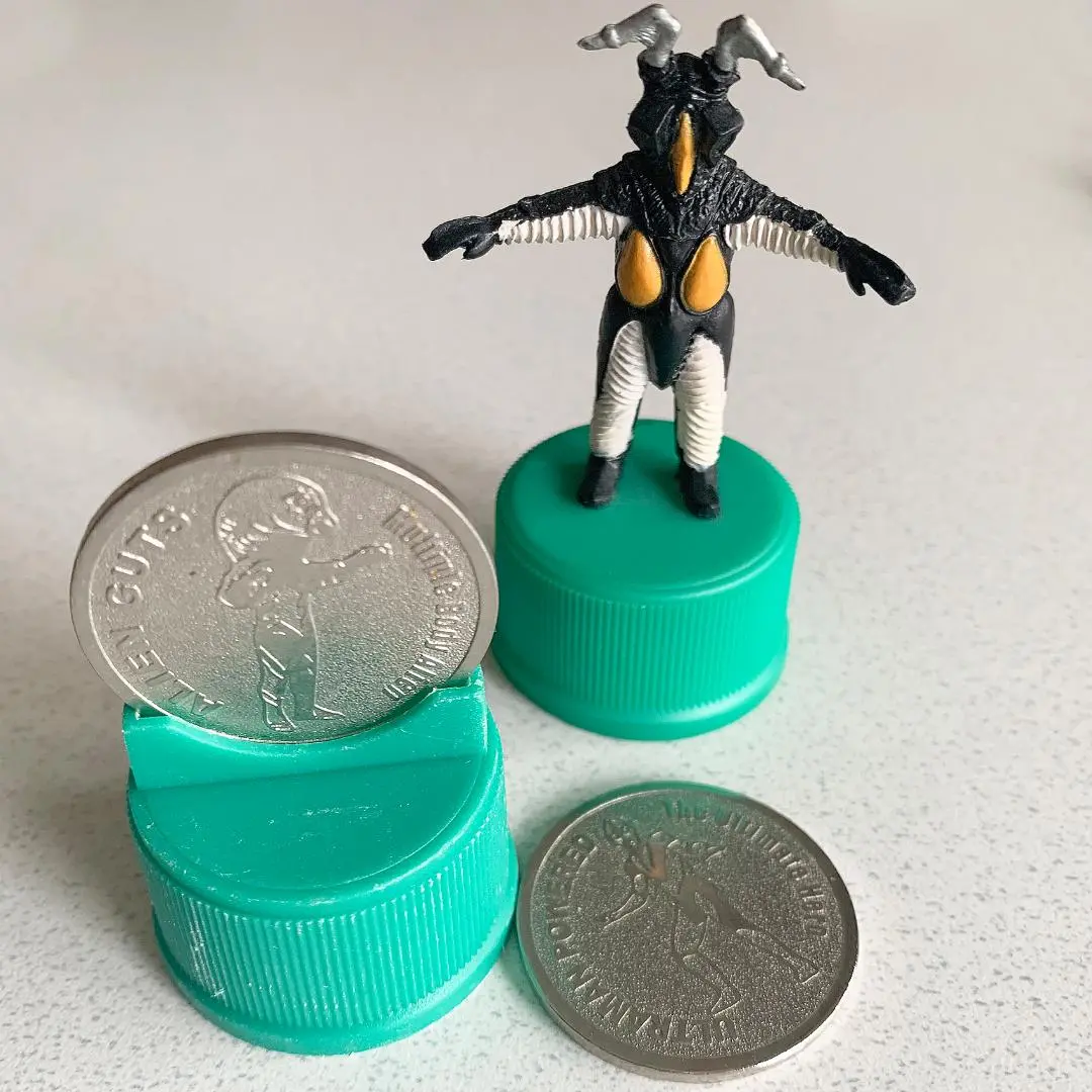 【当時物 超希少】【レトロ】【ゼットン】メダル (ウルトラマン) 気質アップ】 当時物 超希少】【レトロ】【ゼットン】メダル