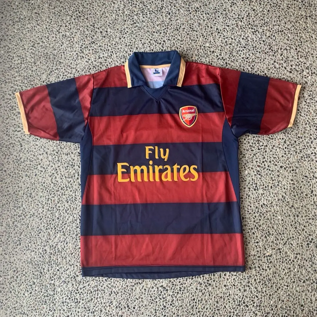 2025年最新】 Fly emirates tシャツの人気アイテム - メルカリ