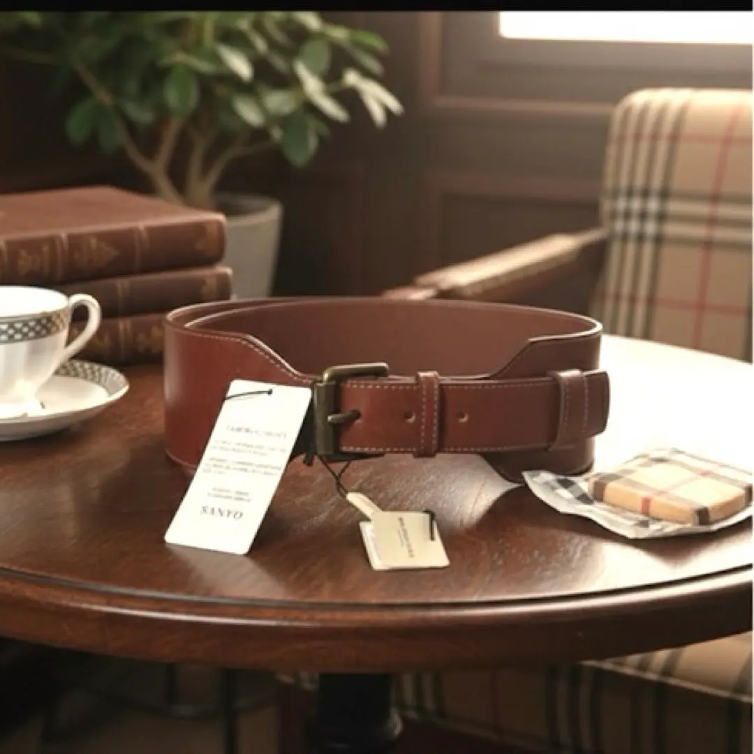 新品未使用⭐︎Burberry☆ベルト☆牛革 2025年最新】Yahoo!オークション -バーバリー ベルトの中古品