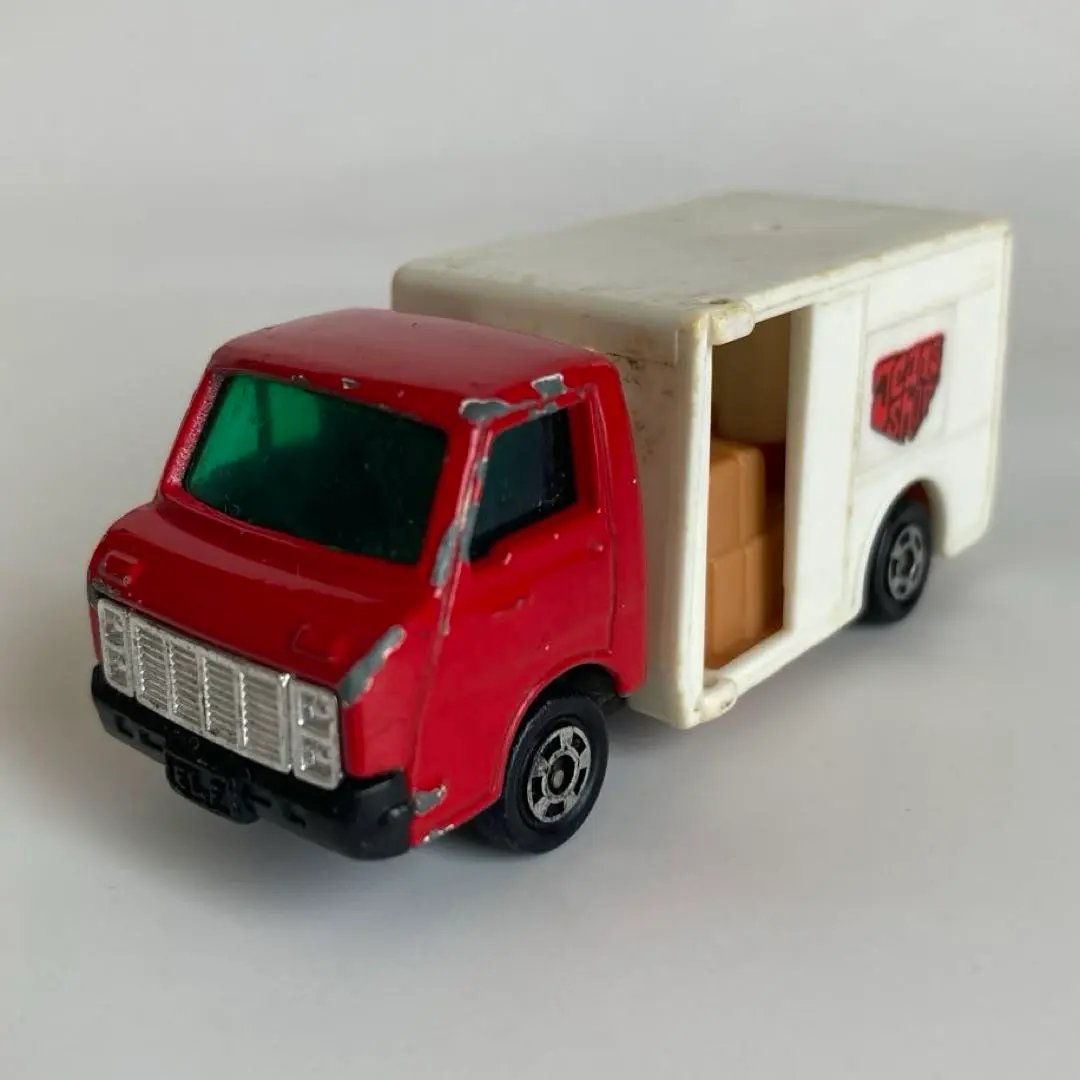 トミカ いすゞ エルフ FF マイパック ウォークスルーバン ミニカーショップ ケンボックス トミカ 黒箱☆49☆いすゞエルフ