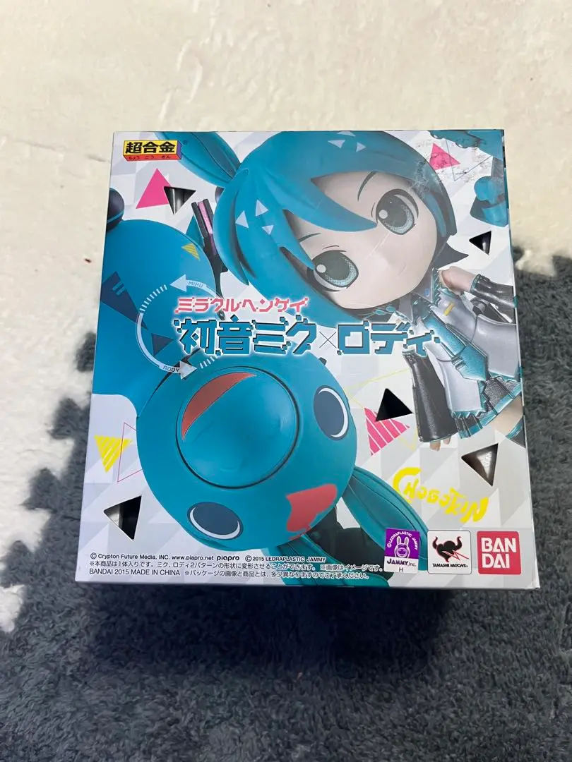 Amazon.co.jp: TAMASHII NATIONS 超合金 ミラクルヘンケイ 初音