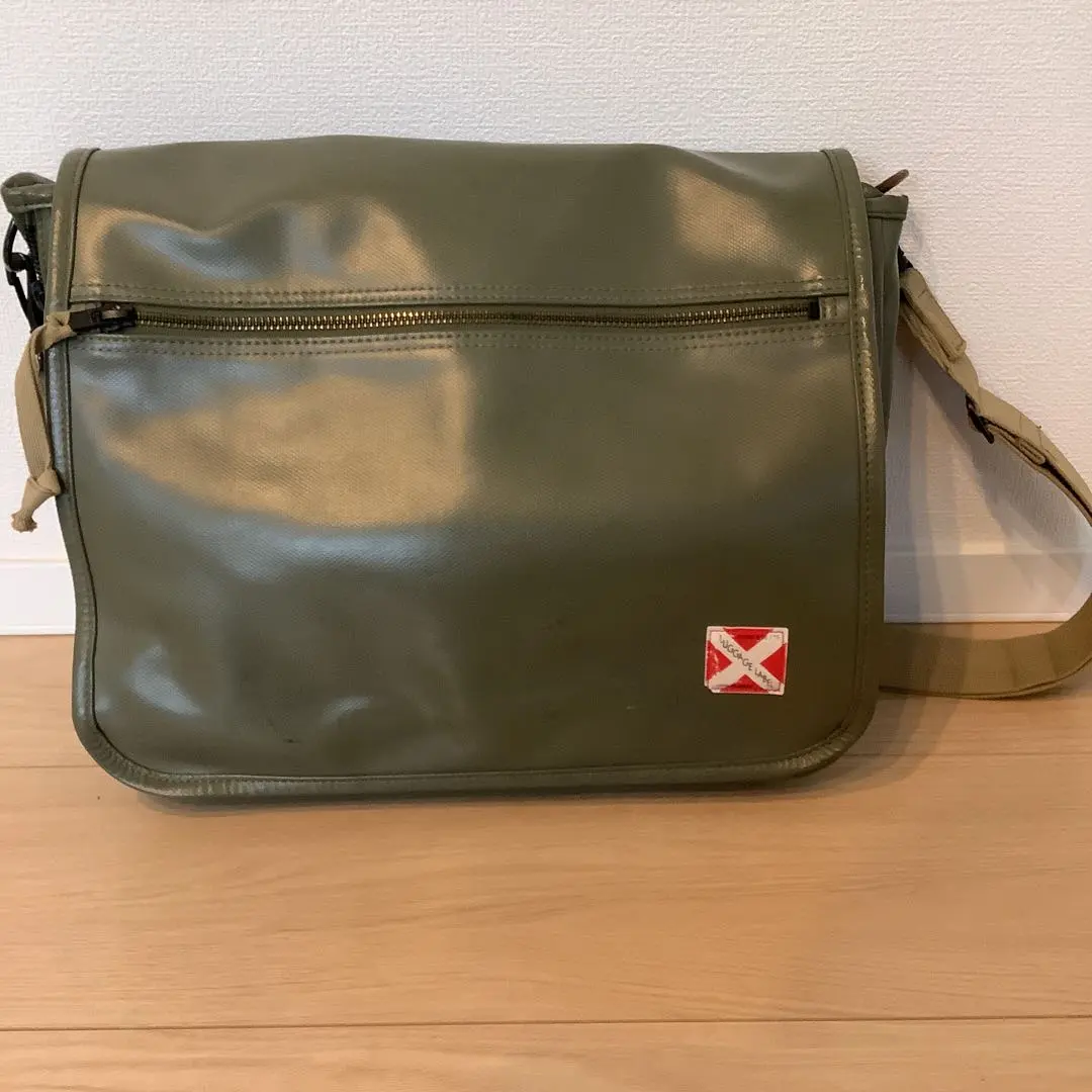 未使用級⭐️ラゲッジレーベル ショルダーバッグ 赤バッテン