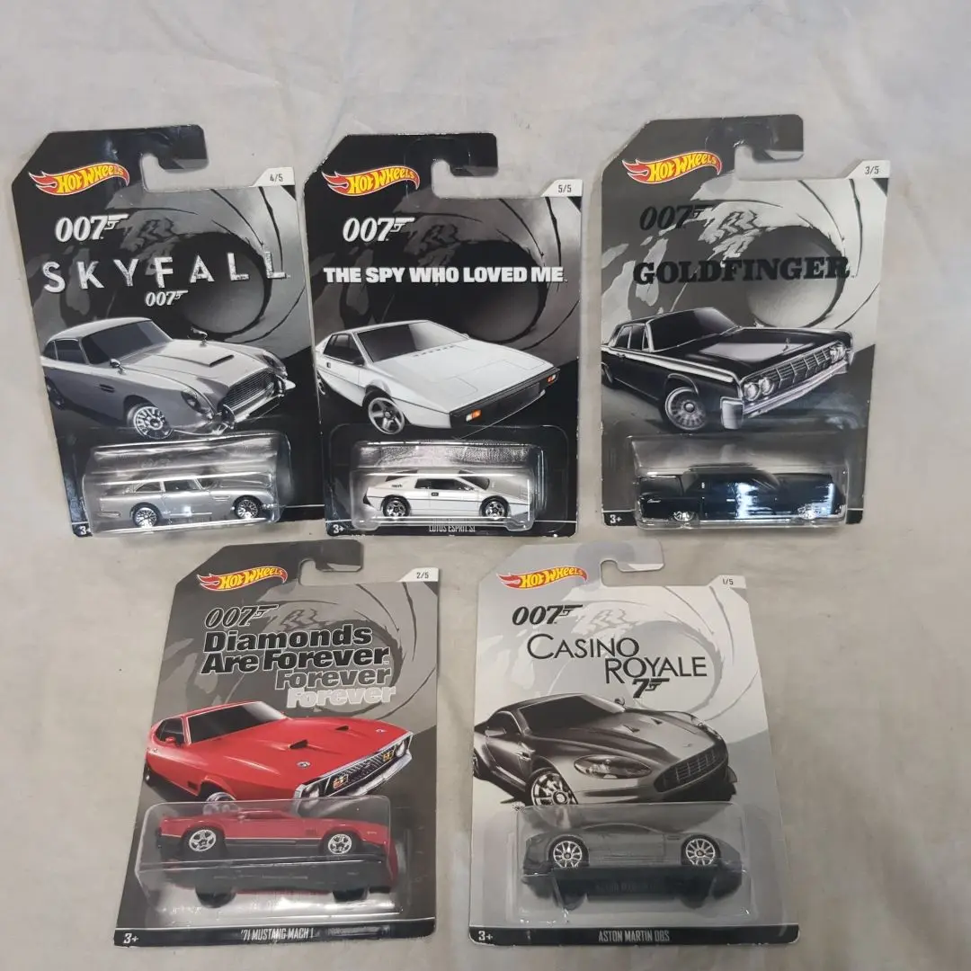 Hot Wheels コンビニ限定 007ボンドカー ミニカーコレクション コンビニ限定「007ボンドカー」5車種、ディティール確認［写真蔵