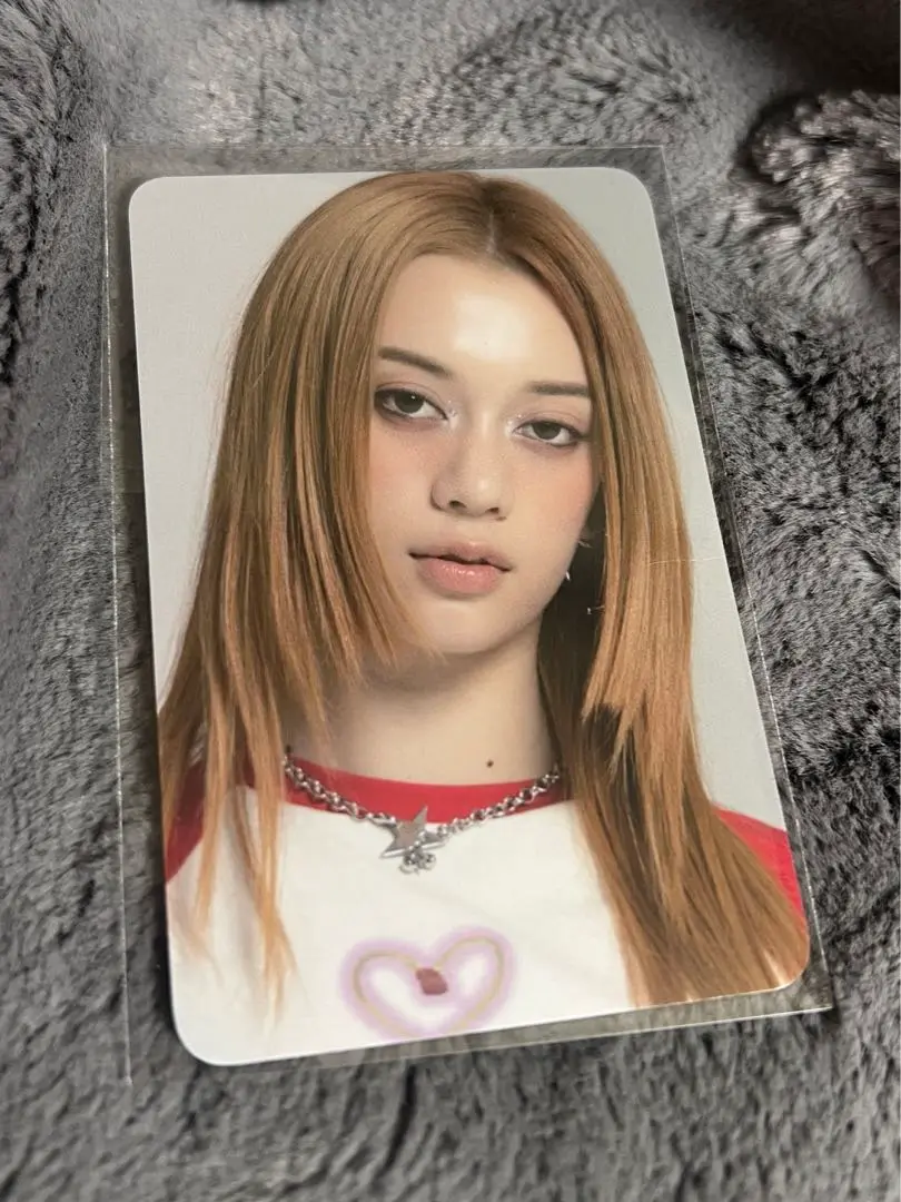 KATSEYE メーガン BEAUTIFUL CHAOS weverse トレカ KATSEYE 'BEAUTIFUL CHAOS' WEVERSE PHOTOCARDS GO !! Canada