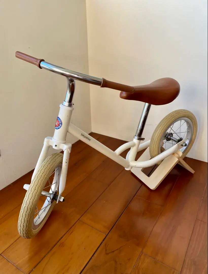 売り切りセール！トーキョーバイク　ストライダー　パドル　キックバイク 221019_商品撮影0024-730x487.jpg