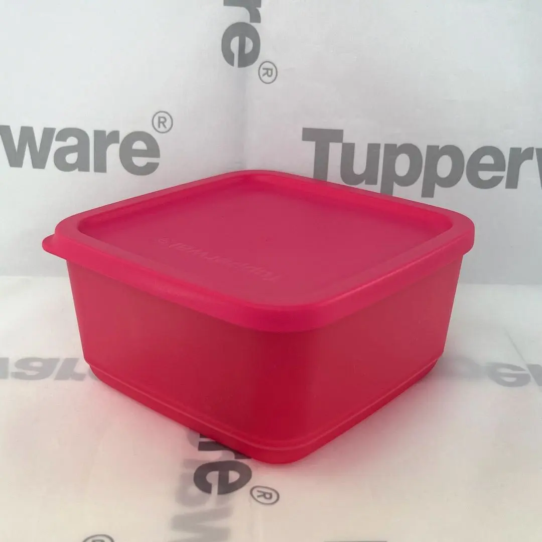 【新品】タッパーウェア スマートセーバー スクエア ５個セット BOX付き 新品】タッパーウェア スマートセーバー スクエア 5個セット BOX付き