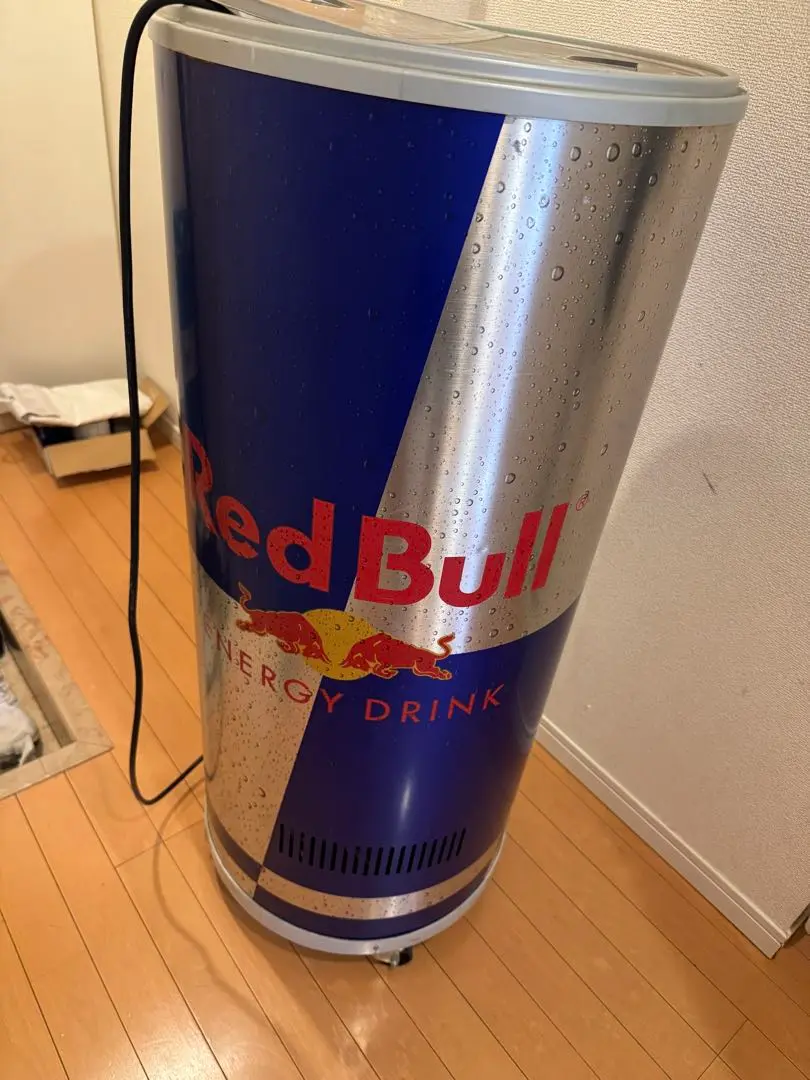 Red Bull 冷蔵庫 ※冷蔵庫のみ Red Bull レッドブル 冷蔵庫 の通販 by スポンジ｜ラクマ