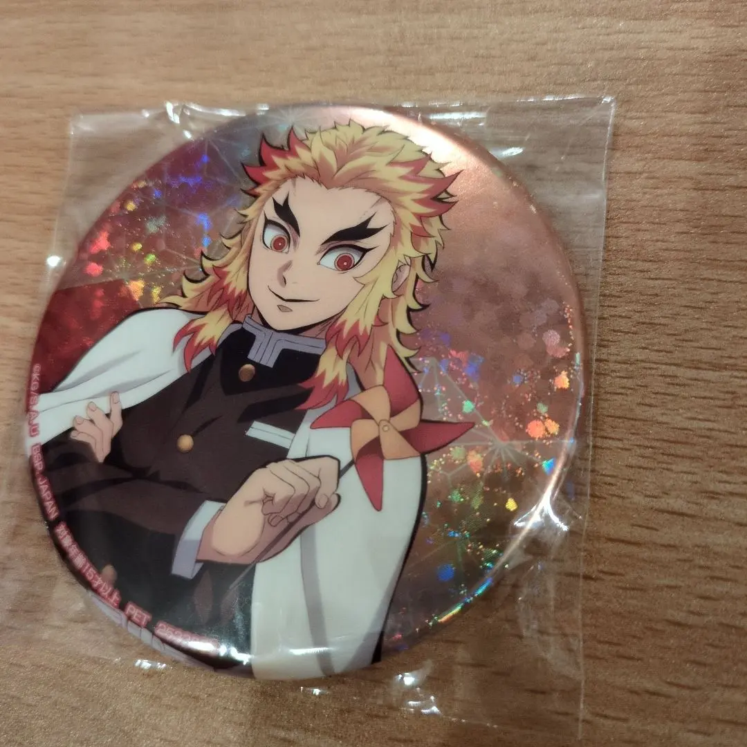 Thumbnail of Kyojuro Rengoku Hologram Can Badge, Approximately 8cm