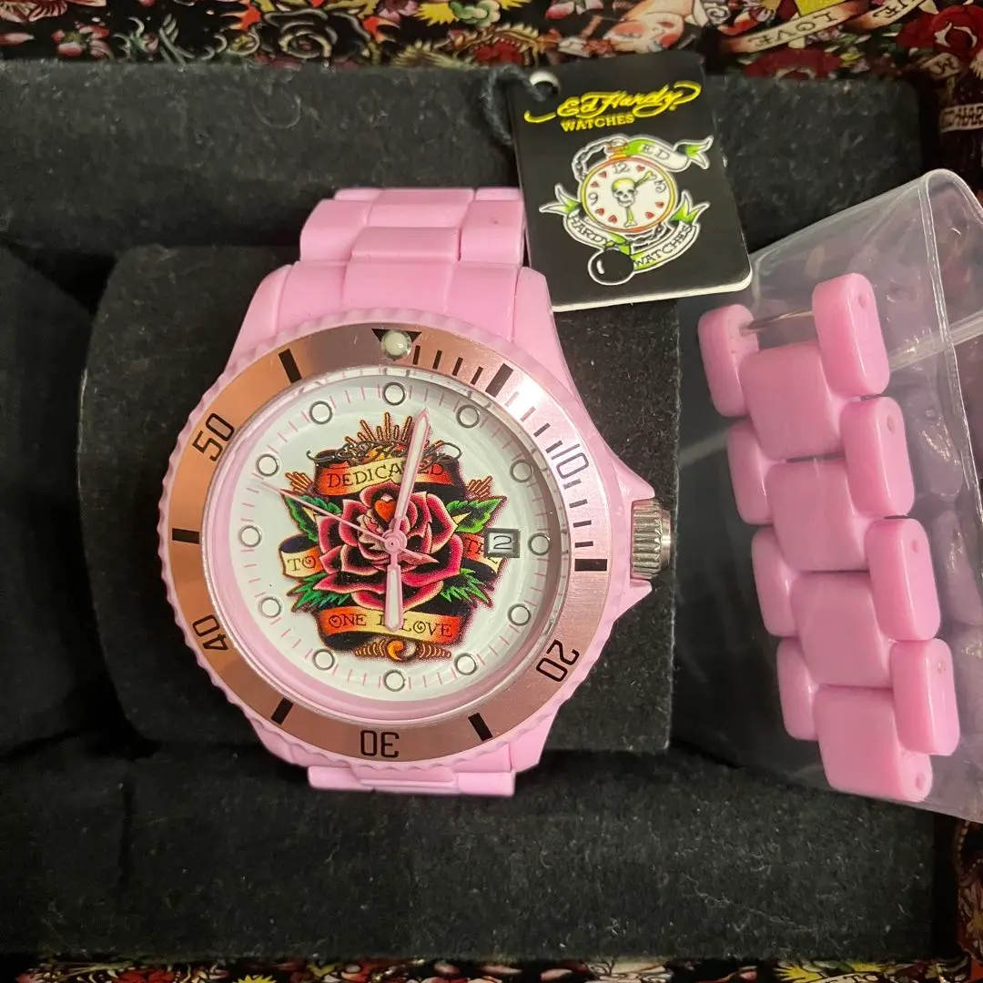ED HARDY MENS BLACK LOVE KILLS SLOWLY SILICONE BAND WATCH