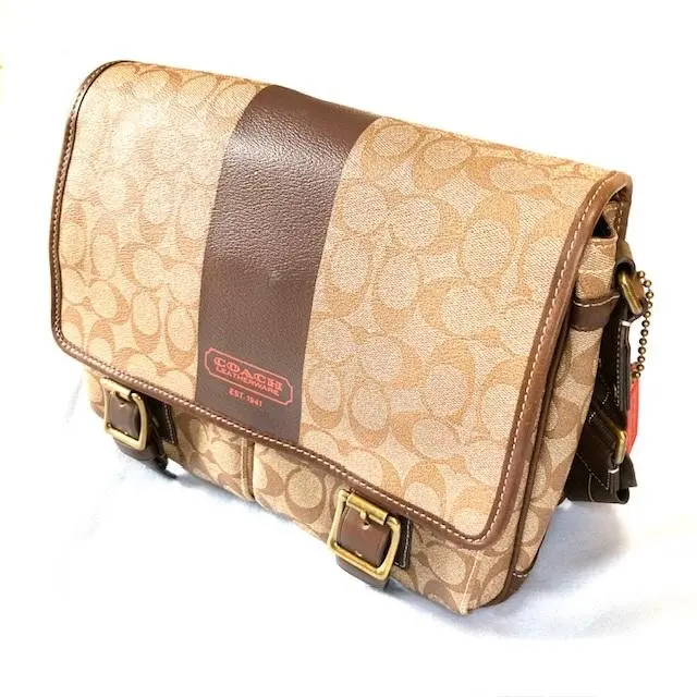 COACH コーチF70077メッセンジャーバッグ　pvcレザー 2025年最新】coach f70077の人気アイテム - メルカリ