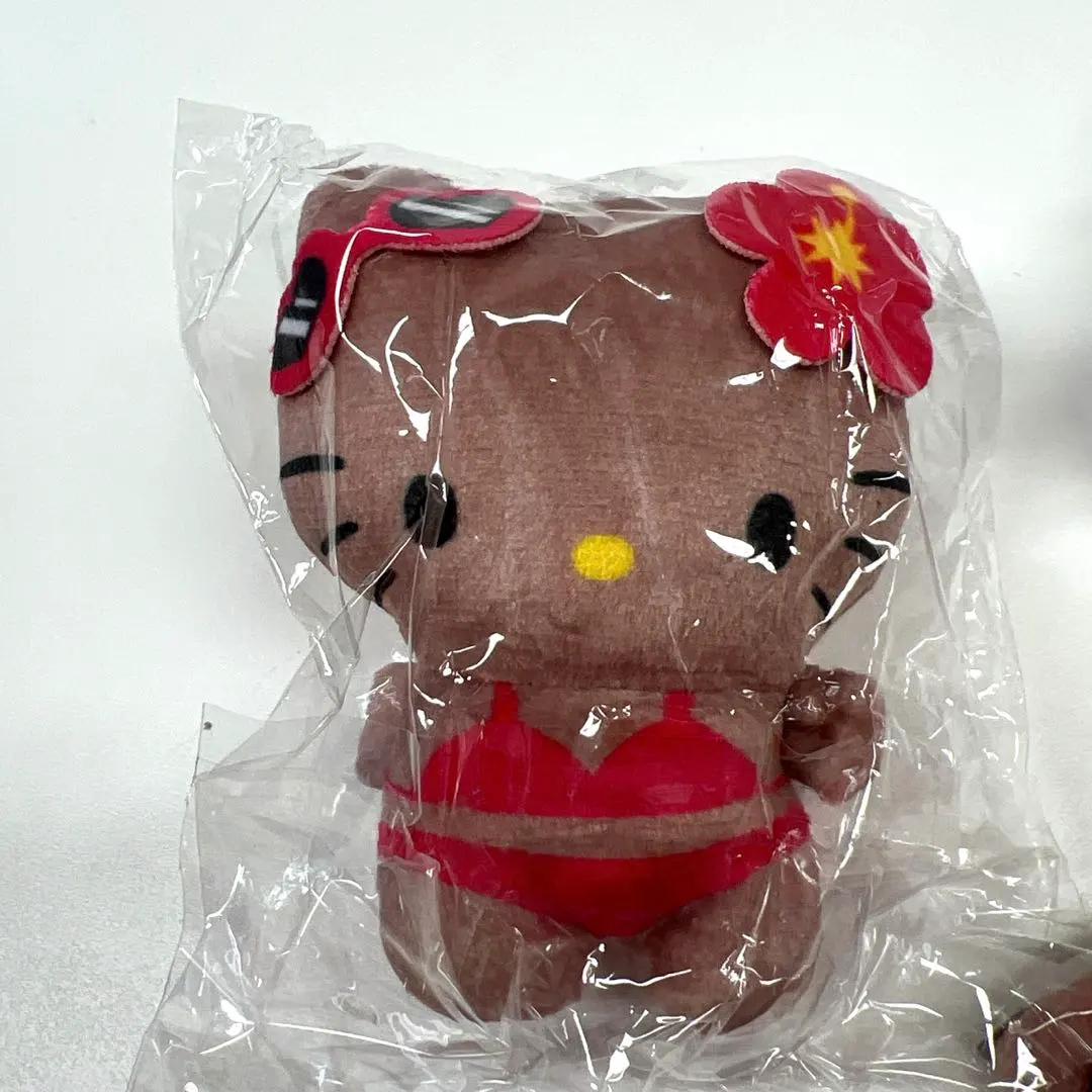 Thumbnail of Sanrio Hello Kitty Plush Ball Chain 2 Gacha Sunburned Set of 2