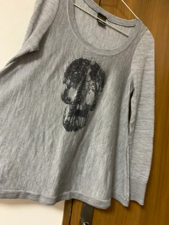 Thumbnail of Tops, cut and sew