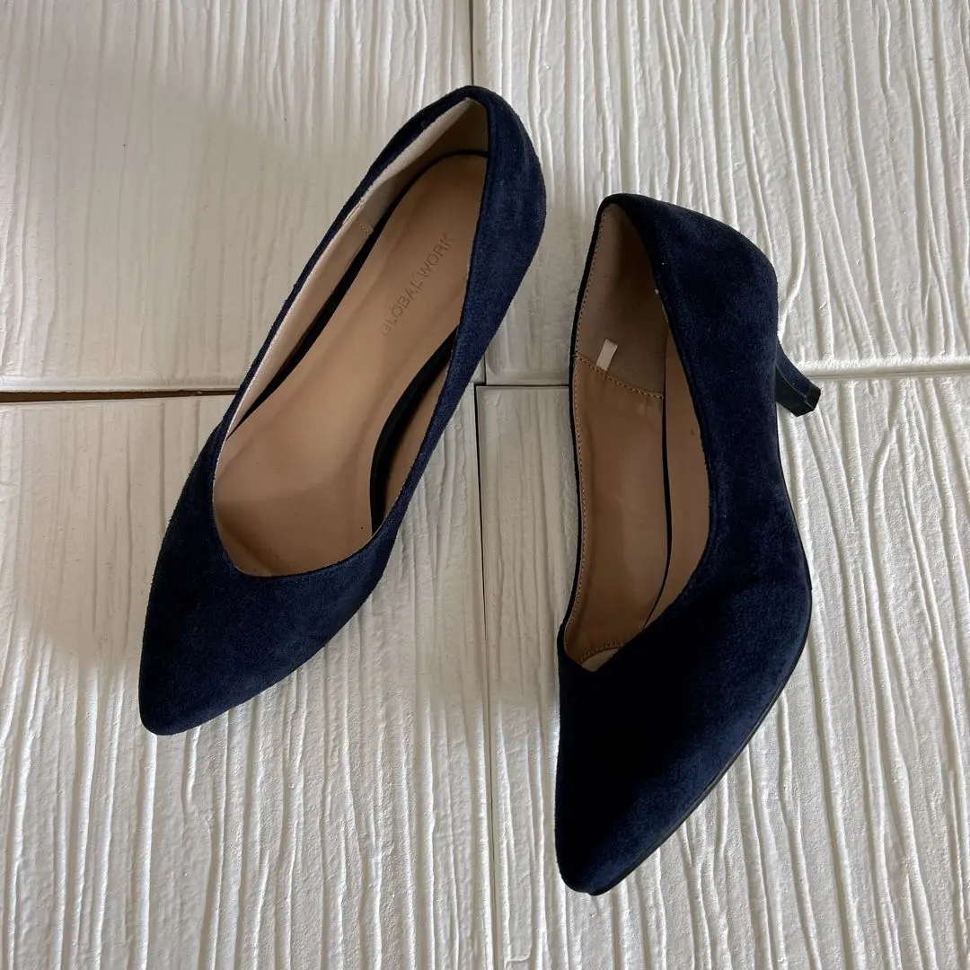 Thumbnail of Global Work Navy Suede Pointed Toe Pumps S