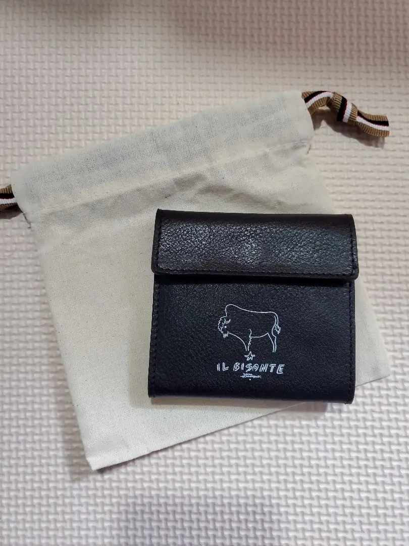 【新品、未使用】イルビゾンテ×山口一郎コラボ　コインケース黒 IL BISONTE（イルビゾンテ）の「IL BISONTE × 山口一郎 / WALLET