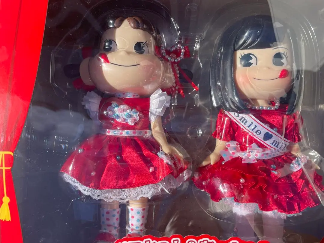 2025年最新】ペコちゃん＆あっちゃん コラボ記念人形セットの