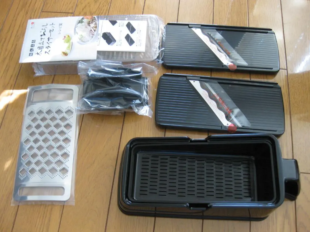 【新品未使用】職人工房　燕三匠　本目立ておろしスライサーセット&I型ピーラー キッチン用品 燕三匠 職人工房 本目立ておろし・スライサー