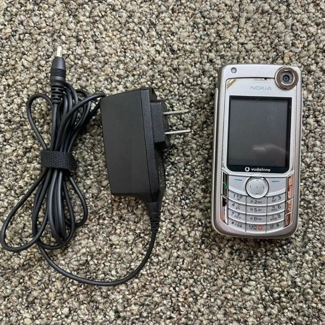 2025年最新】NOKIA 702NKの人気アイテム - メルカリ
