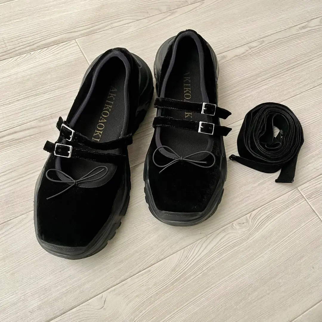 Giselle-faux leather BK×BK – AKIKOAOKI(アキコアオキ)公式