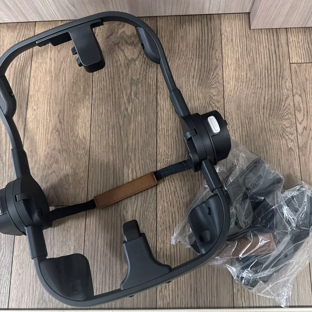 Nuna triv リングアダプター 未使用 カトージ nuna ヌナ ベビーカー用リングアダプター RING ADPTER