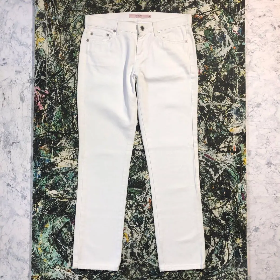 RED VALENTINO - 美品 レッドバレンティノ ホワイトデニム RED VALENTINO(レッドヴァレンティノ) デニム・ジーパン