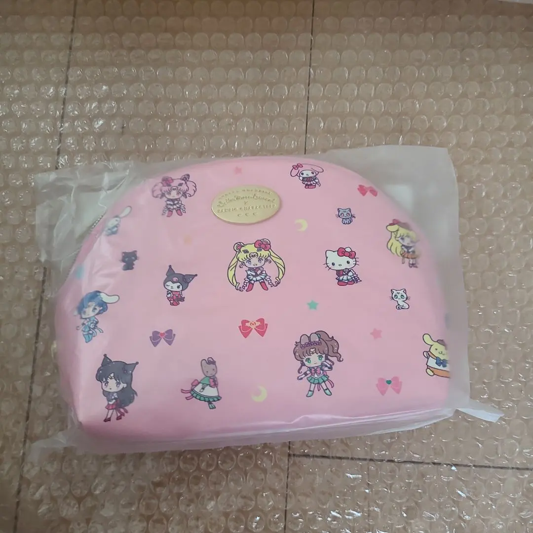 Thumbnail of Sailor Moon x Hello Kitty Pouch