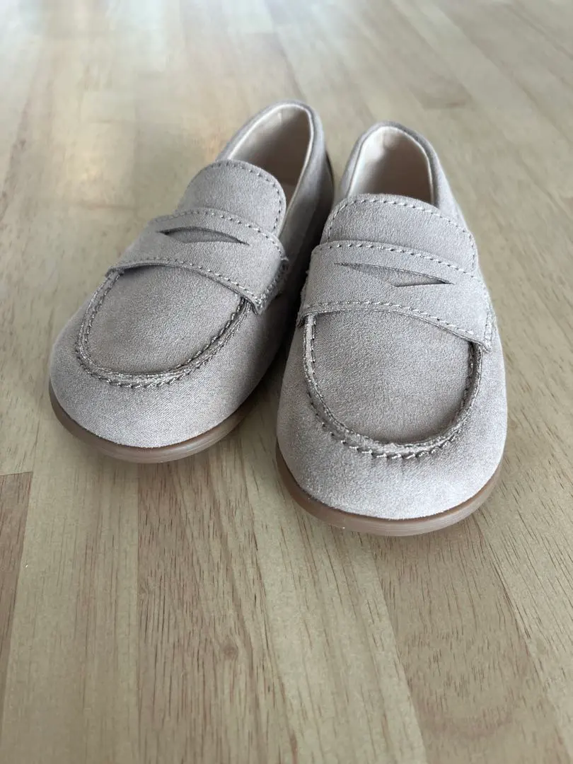 Thumbnail of H&M Beige Moccasins, Size 22