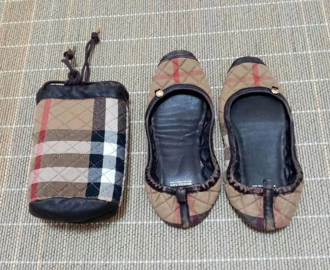 バーバリー　BURBERRY 携帯用スリッパ　ナイロン　茶色　チェック　ブラウン 2025年最新】バーバリー スリッパの人気アイテム - メルカリ