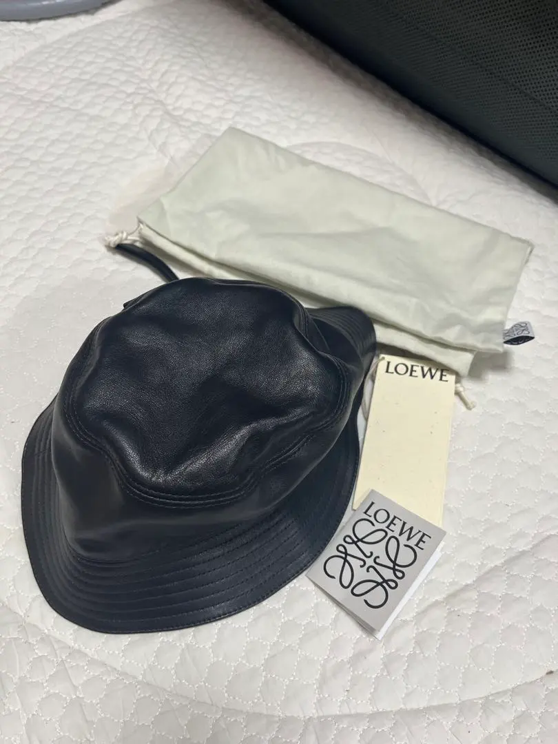 限定特価 LOEWE ロエベ ブラック パファーバケットハット 楽天市場】LOEWE ロエベ バケットハット PUFFY パファー
