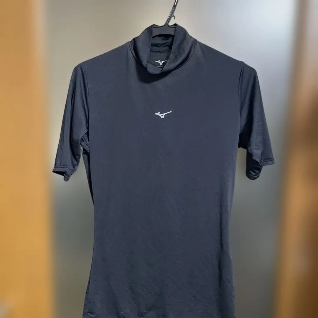 Thumbnail of Mizuno High Neck T-shirt, Size L, Black