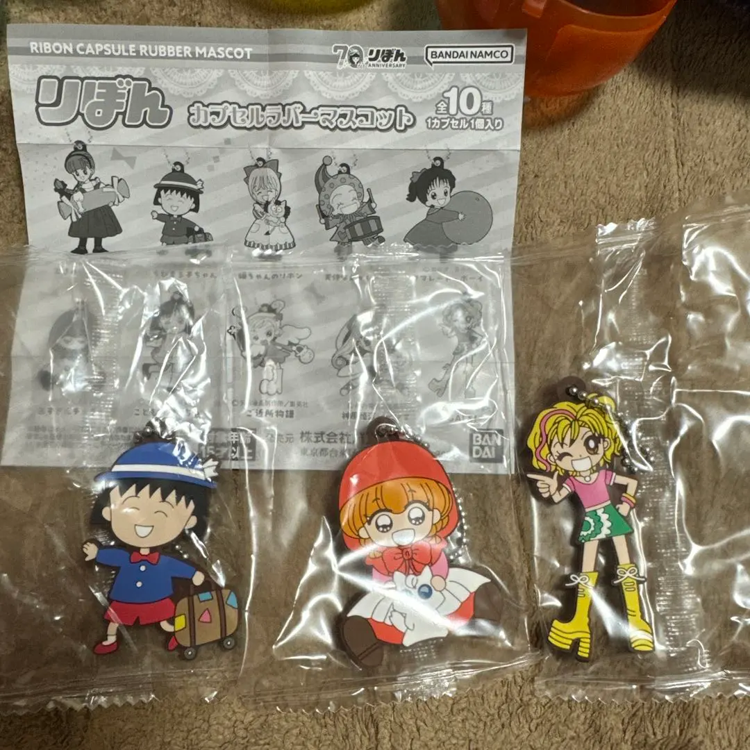 萬代 緞帶造型橡膠吊飾 3個一組 的縮圖