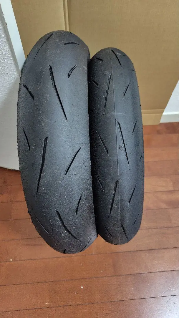 ①中古　ダンロップ　α13sp  Hレンジ　110  140 中古】α13SP Hレンジ 110/140セット 2024年製