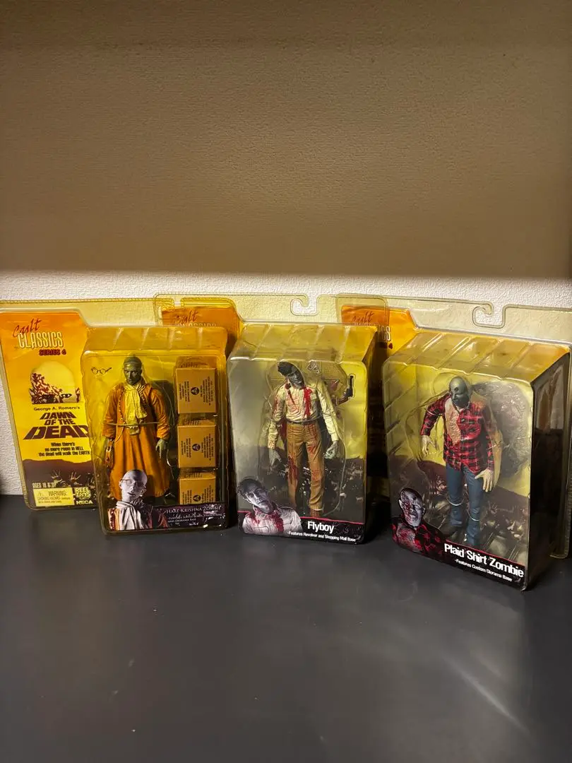 値下げ!!バイオハザード　リッカー　ゾンビ　フィギュアセット　NECA Amazon | NECA ネカ バイオハザード リッカー | フィギュア