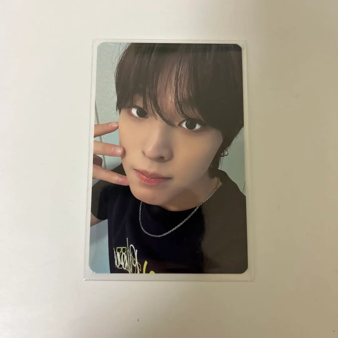 Thumbnail of Riku (NCT WISH) trading card