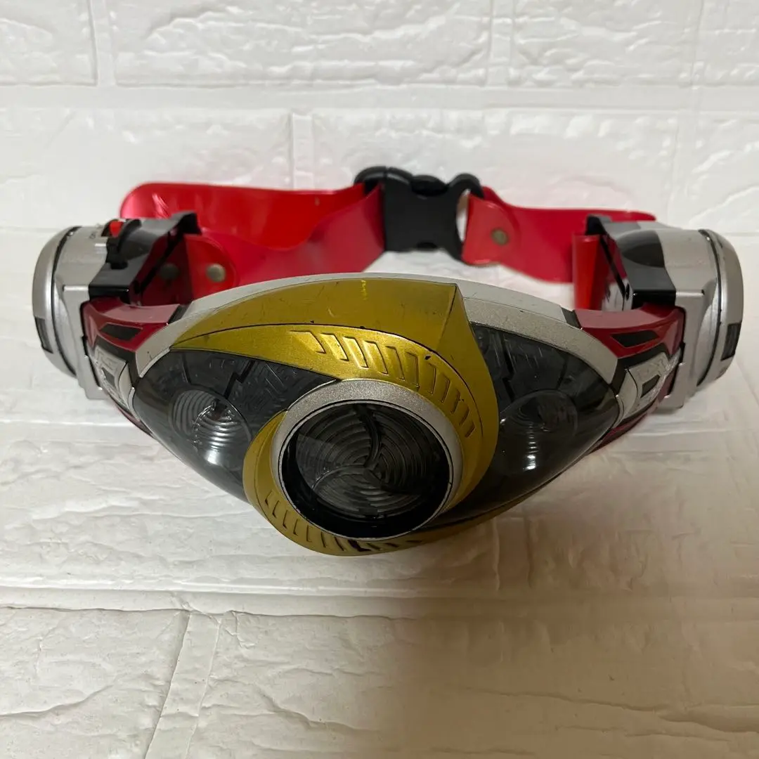 a*c様 〈難あり未使用〉トリプルフラッシュDX変身ベルト ～仮面ライダーアギト BANDAI 仮面ライダーアギト トリプルフラッシュ DX 変身ベルト