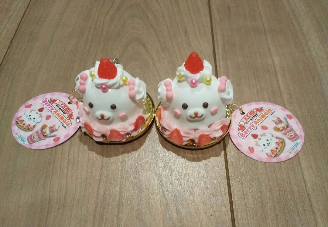 Thumbnail of Luxury Sweets: Berry Animals, Set of 2