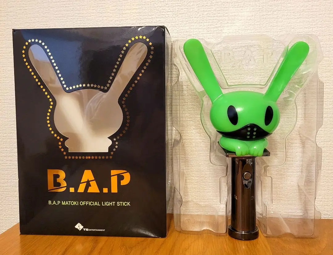 【点灯確認済み】B.A.P 公式ペンライト (MATOKI) 点灯確認済み】B.A.P 公式ペンライト (MATOKI)