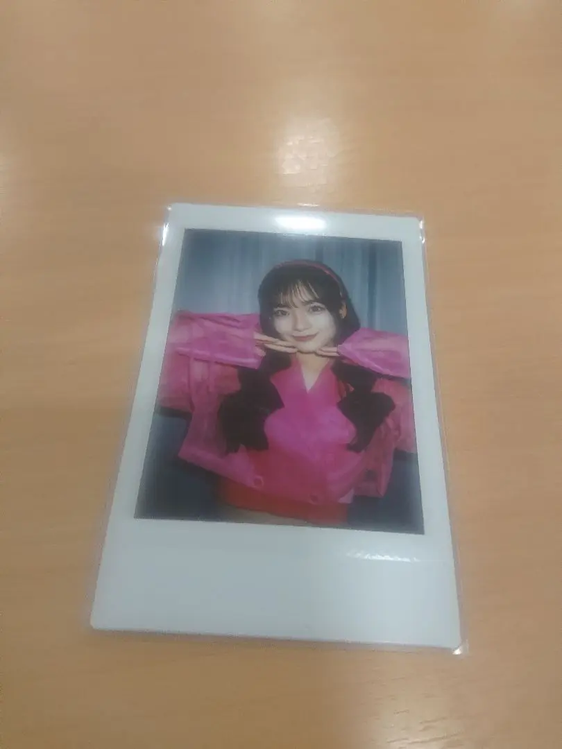 lucky2 比嘉優和　サイン入り　チェキ　フォト m28604093563_1.jpg?1725523639