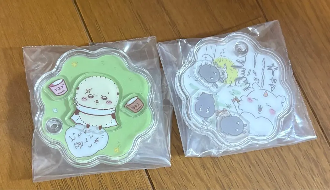 Thumbnail of Chikawa Character Shaka Charm