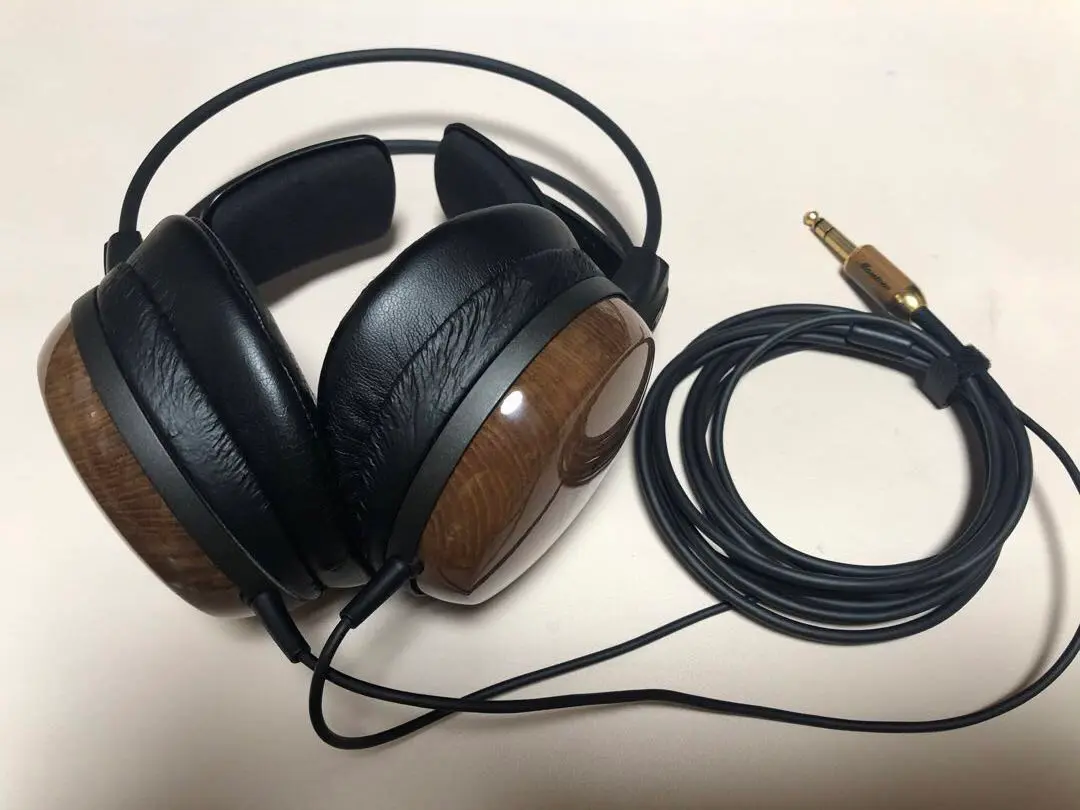 【未使用】ヘッドホン ATH-W1000Z クッションに傷有り 新品・未開封】audio-technica ヘッドホン ATH-W1000Z