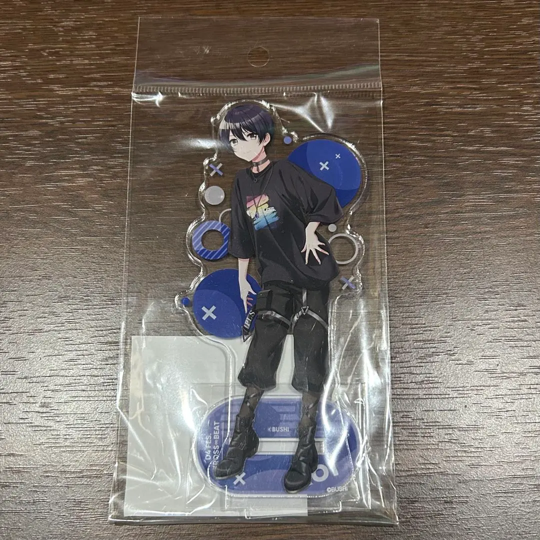 三宅葵依 XROSS∞BEAT 壓克力立牌 的縮圖