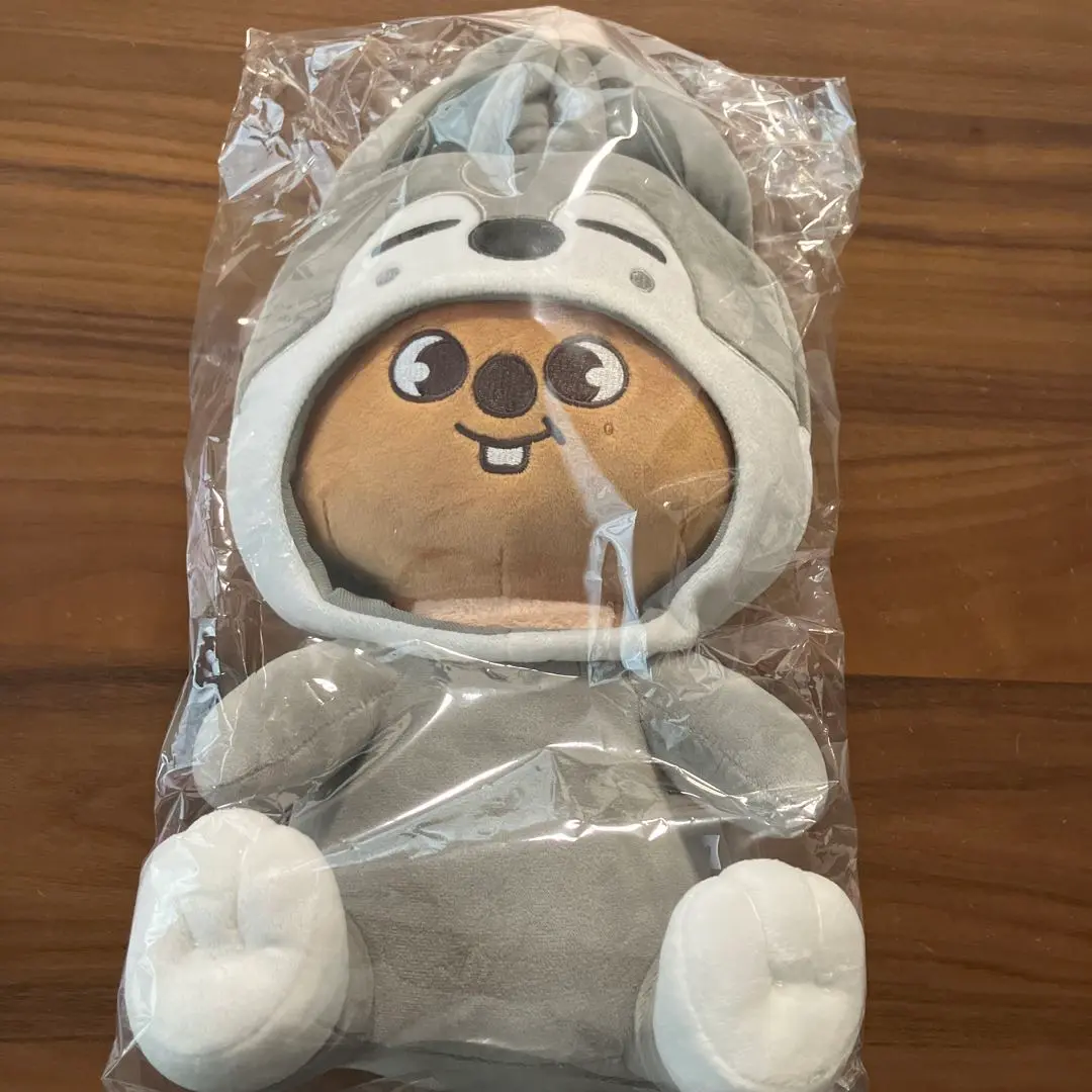 straykids TOY WORLD 抱きぬいぐるみ ハンクオッカ スキズ TOYWORLD SKZOO 抱きぬいぐるみ ハン HAN QUOKKA - メルカリ