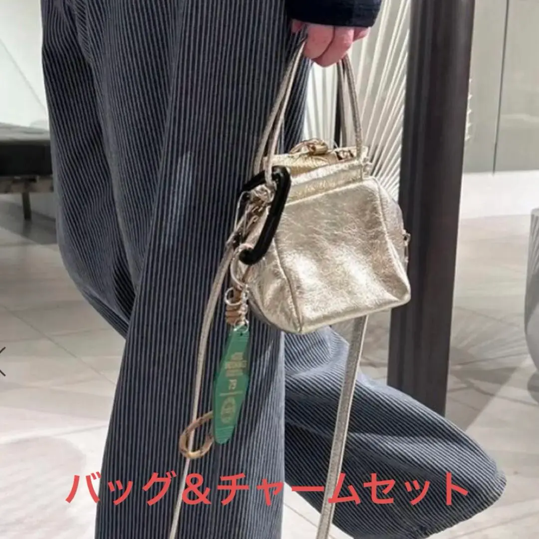 新品FRAMeWORK BALMYDAYS MOTEL CHARM POACH BALMYDAYS MOTEL CHARM ポーチ（ポーチ）｜FRAMeWORK（フレーム