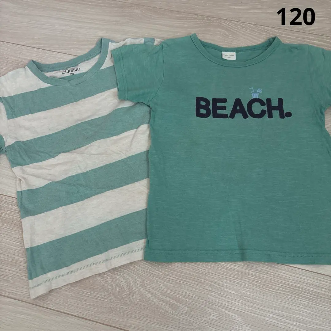 Thumbnail of Green T-shirt set of 2, size 120
