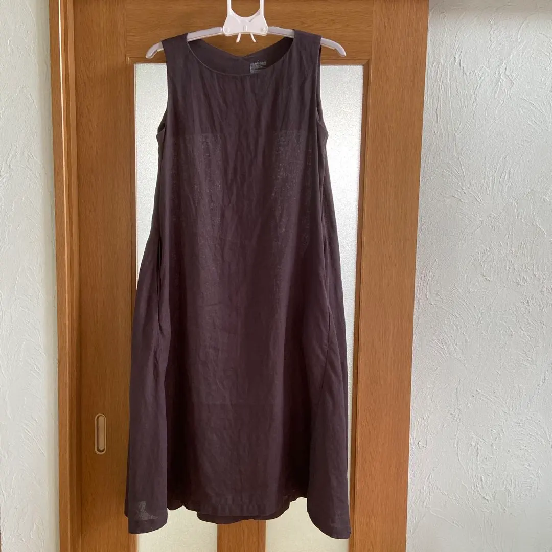 Thumbnail of Sleeveless dark purple dress