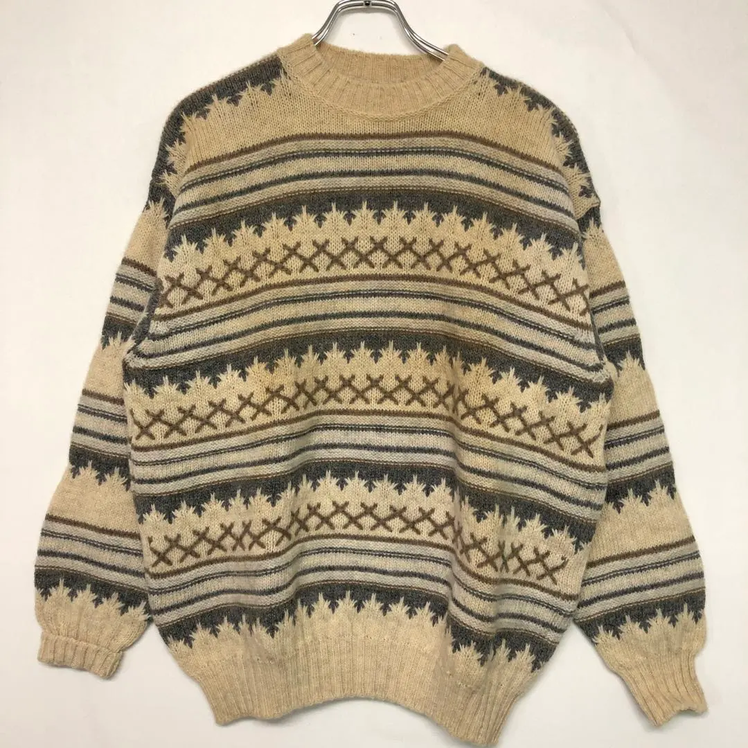Thumbnail of Retro BENETTON Italian-made Shetland wool knit sweater