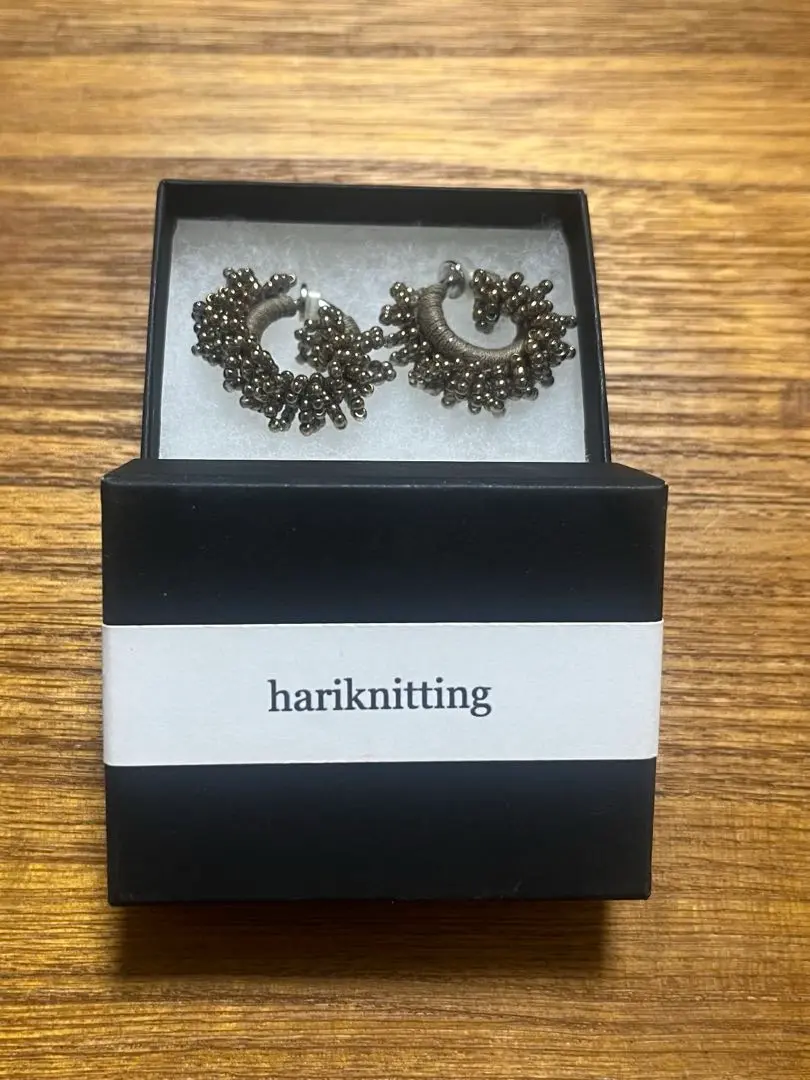 【hariknitting 】サークルイヤリング hariknitting(rope)サークルイヤリングm+ ハリニッティング