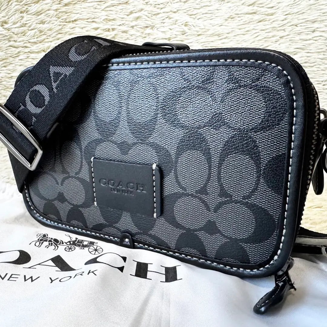 【美品】COACH ワイアットカメラバッグ クロスボディ レザーブラック COACH OUTLET｜【公式】ワイアット クロスボディ バッグ